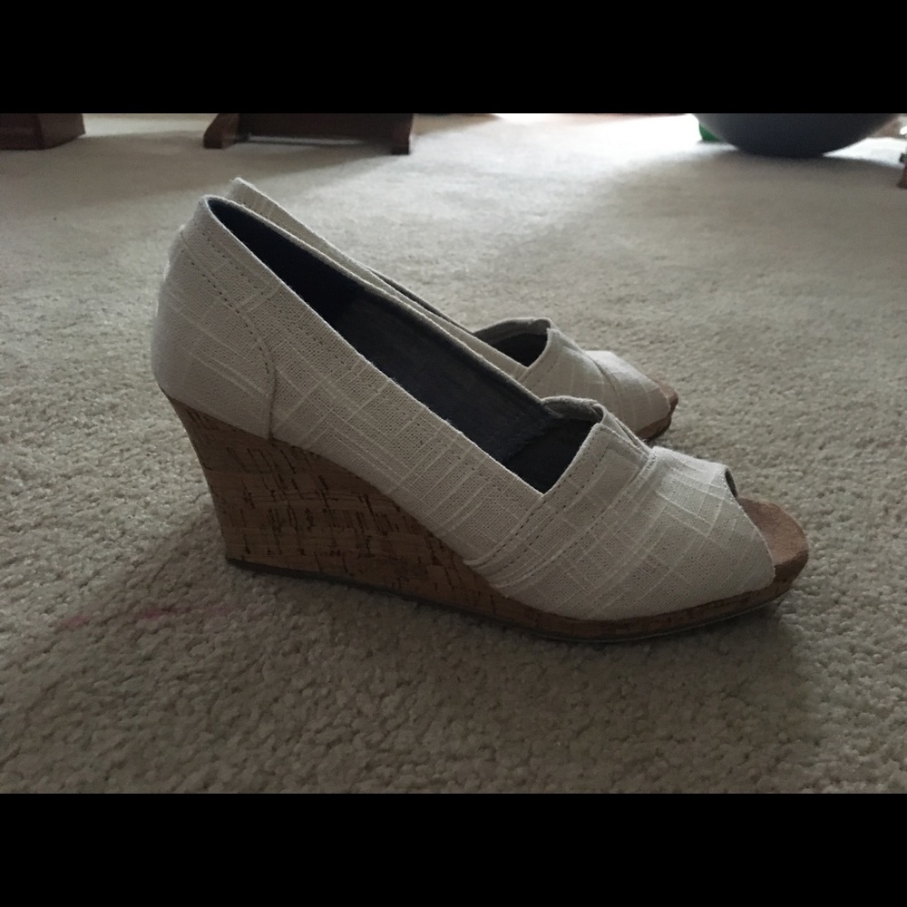 Toms Wedges
